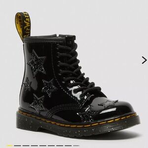 Dr.Martens Toddler 1460 Glitter Star Patent Lace Up Black Boots, Size 7.